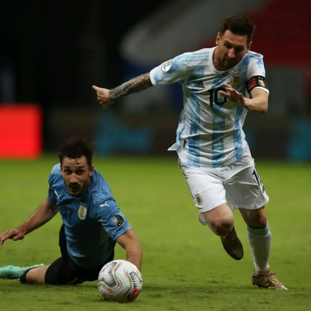 الترجي و الاهلي مباراة حساسة جدا و الوداد سيضرب اول خمس دقائق و ميسي الارجنتين وحده اوقف اورجواي