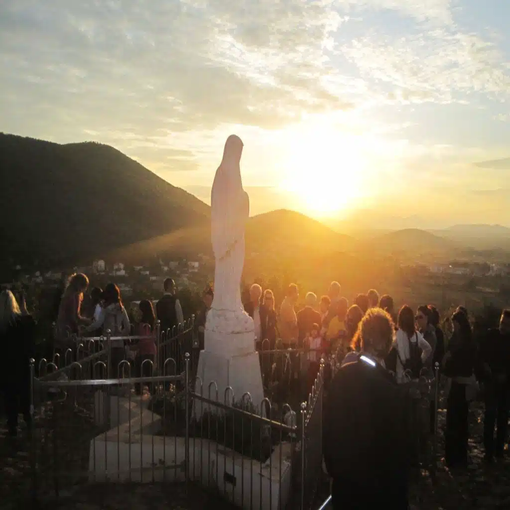 Episode #10: When Statues Cry (Season 1, Episode 10)