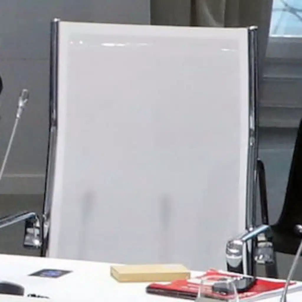 Episode 4 - Trump's empty chair