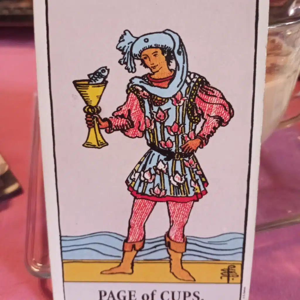 🙋🏻‍♀️ Gotta take care of the body, if you wanna play! Coffee Tea Tarot S1:EP72