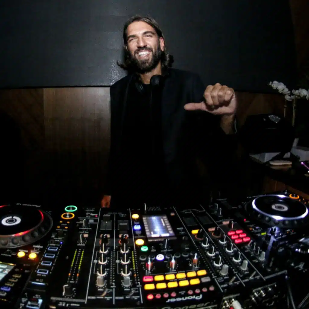 DJ Tarkan - Violins (Original Mix)