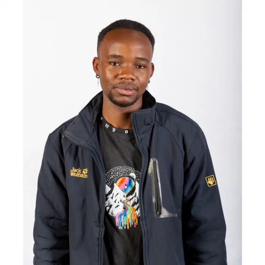 Mixes with DJ MoreSA