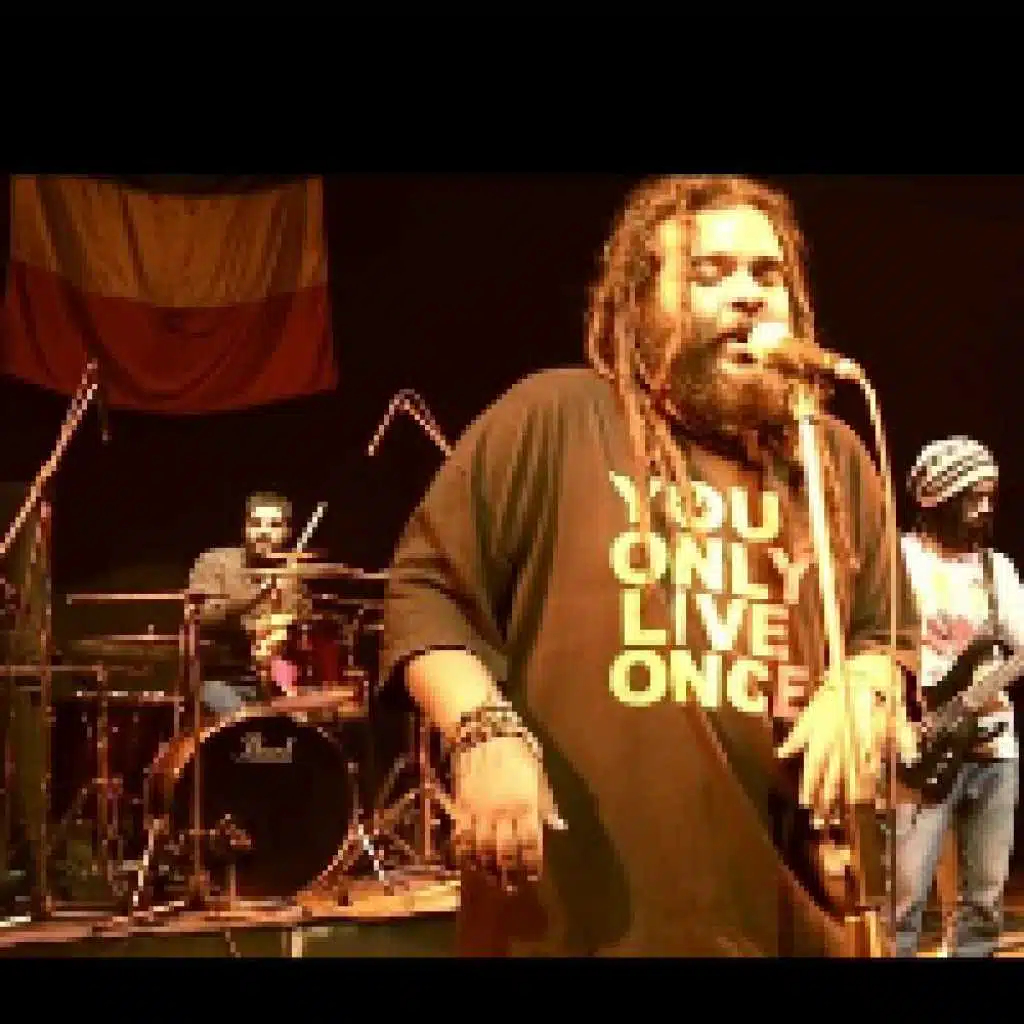 ساكن في المساكن