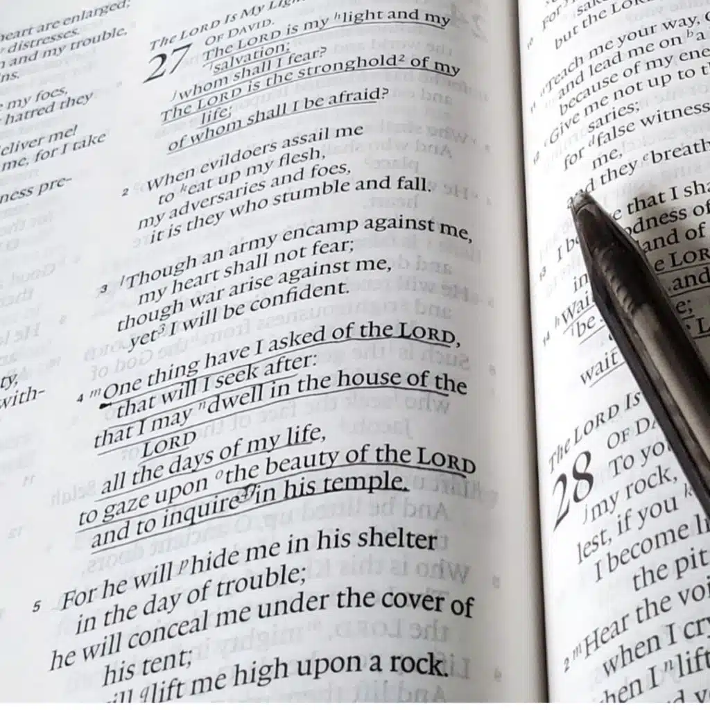 Matthew 22:35-40: The Great Commandment