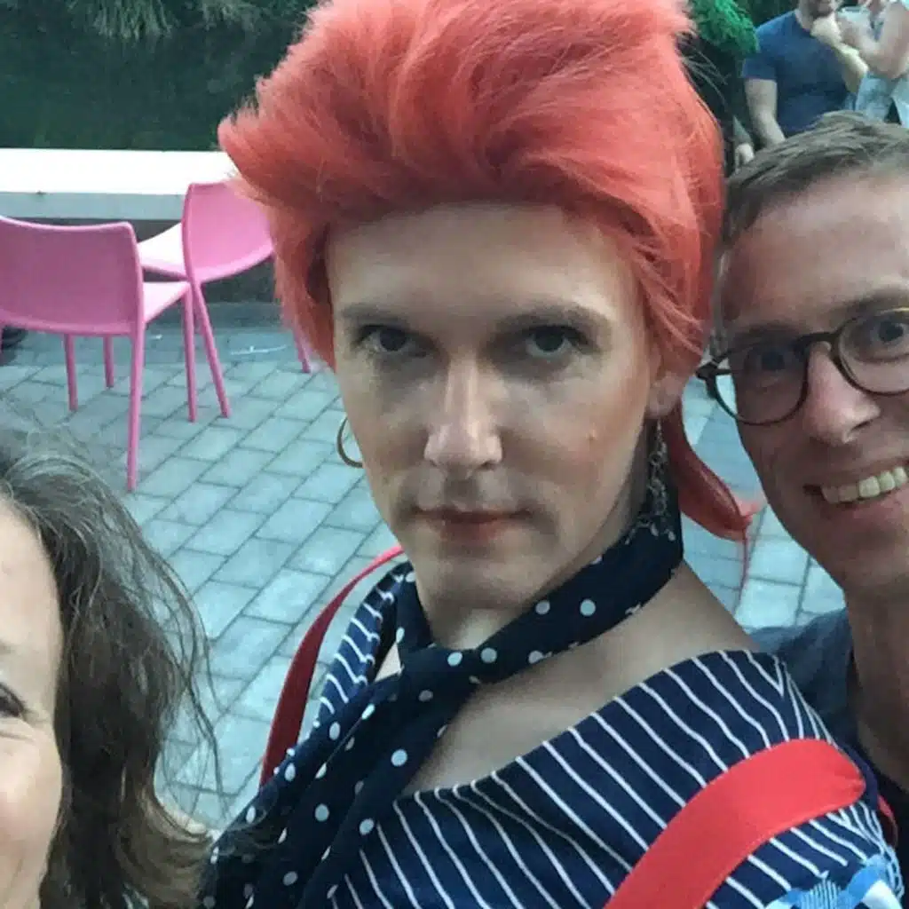 Professor har levt som Bowie i ett år