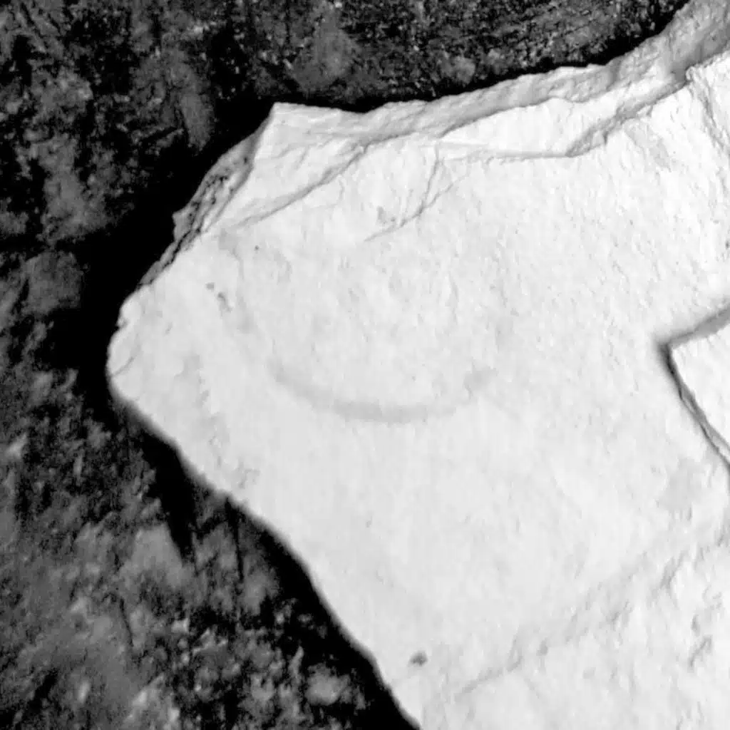 020 ASMR Germany Solnhofen hammering for fossils and minerals in the quarry