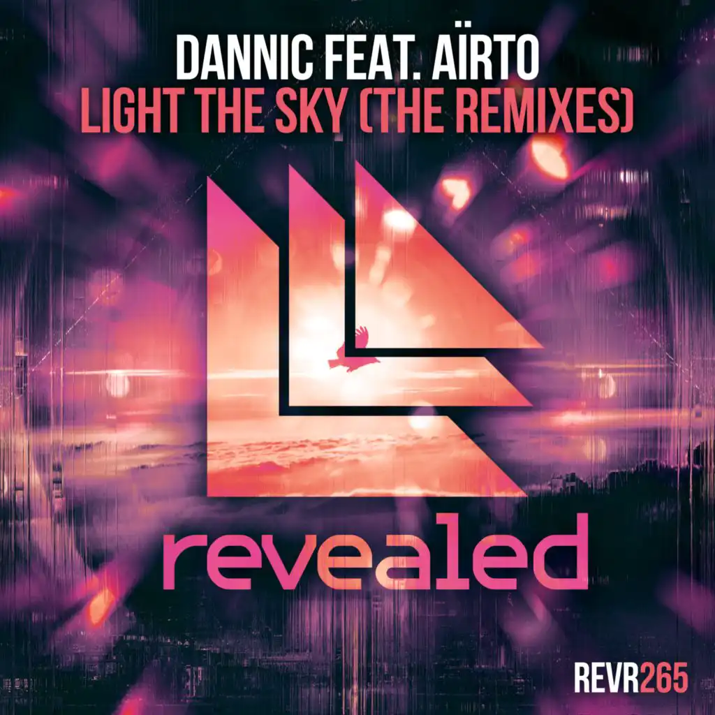 Light The Sky (Devin Wild Remix) [feat. Aïrto]