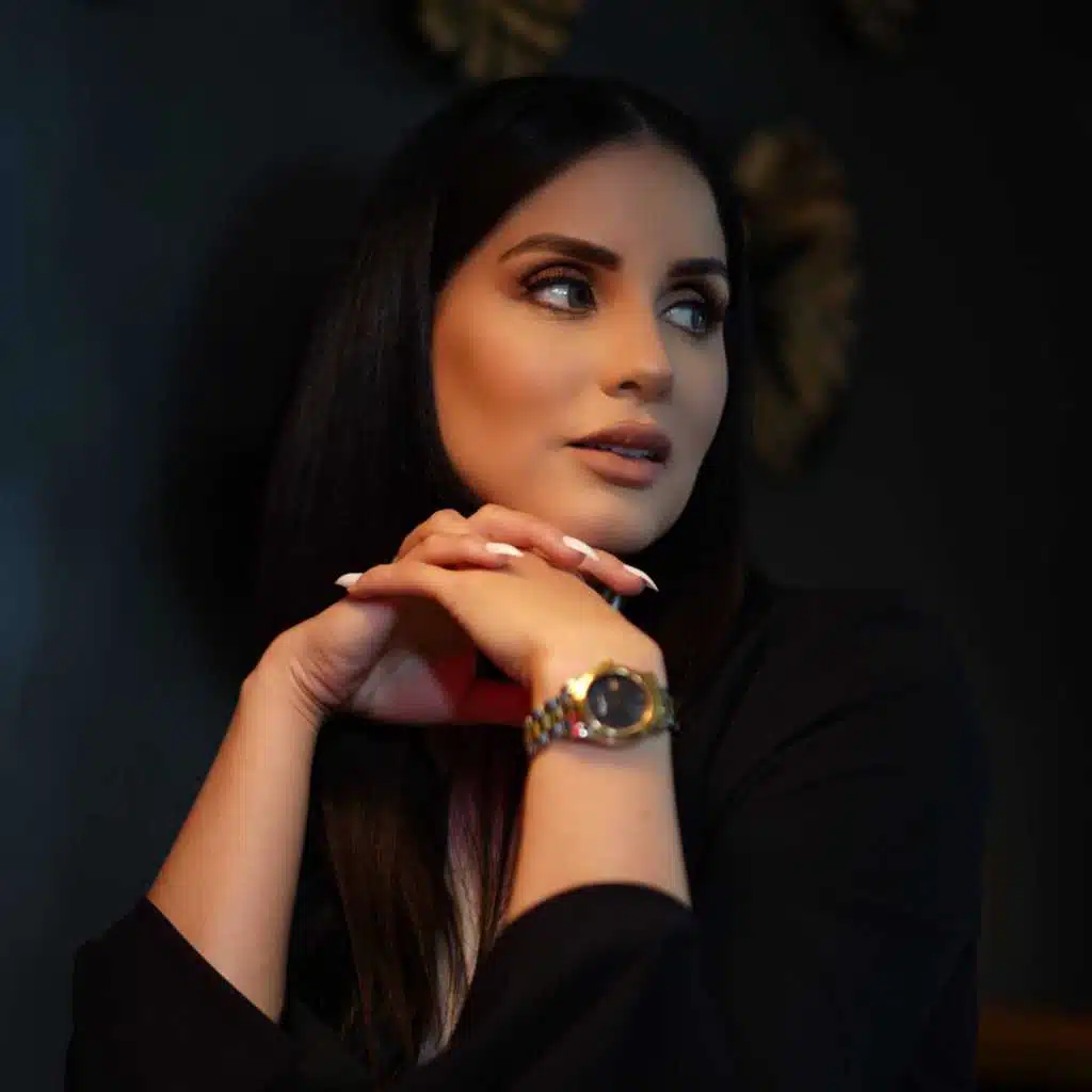 لينا الحراق