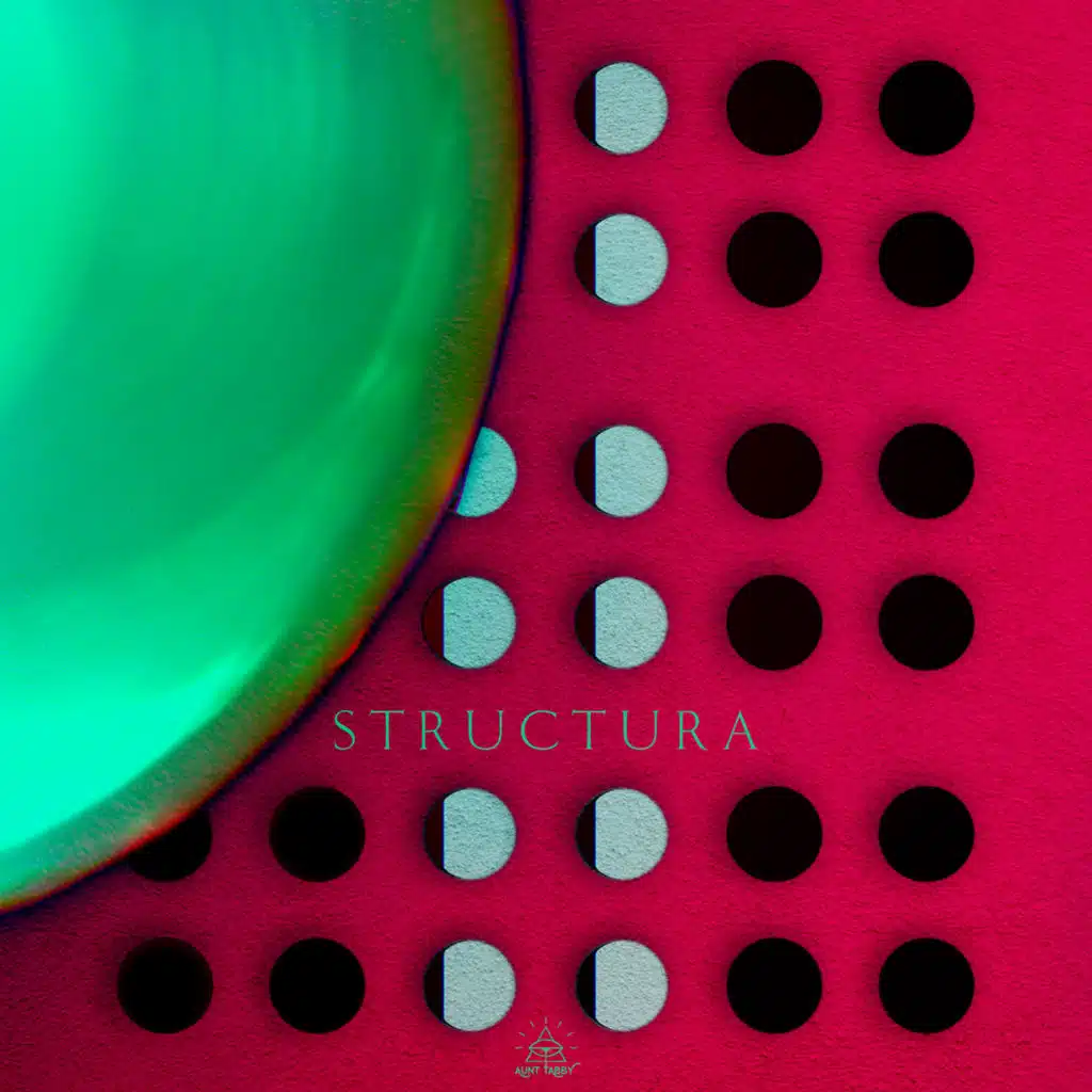 STRUCTURA