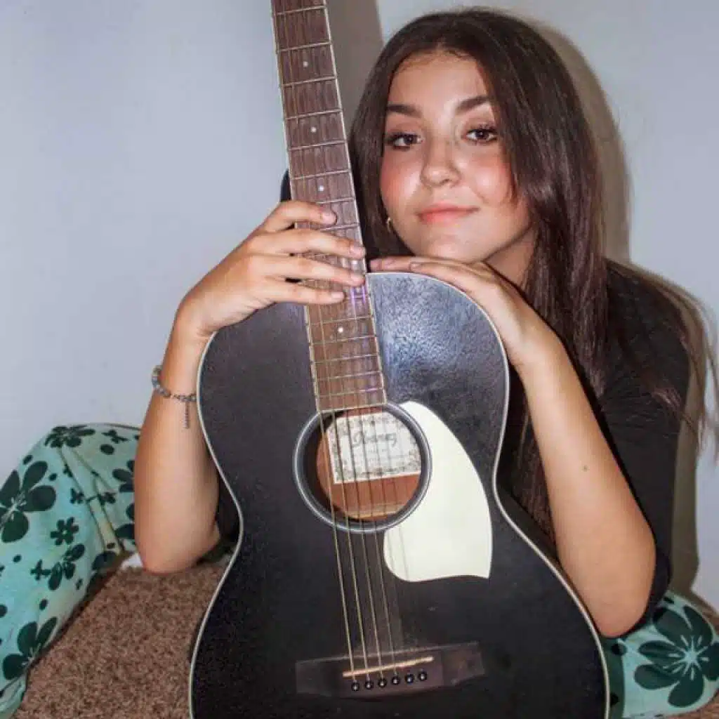Devon Gabriella - gone for good | Play on Anghami