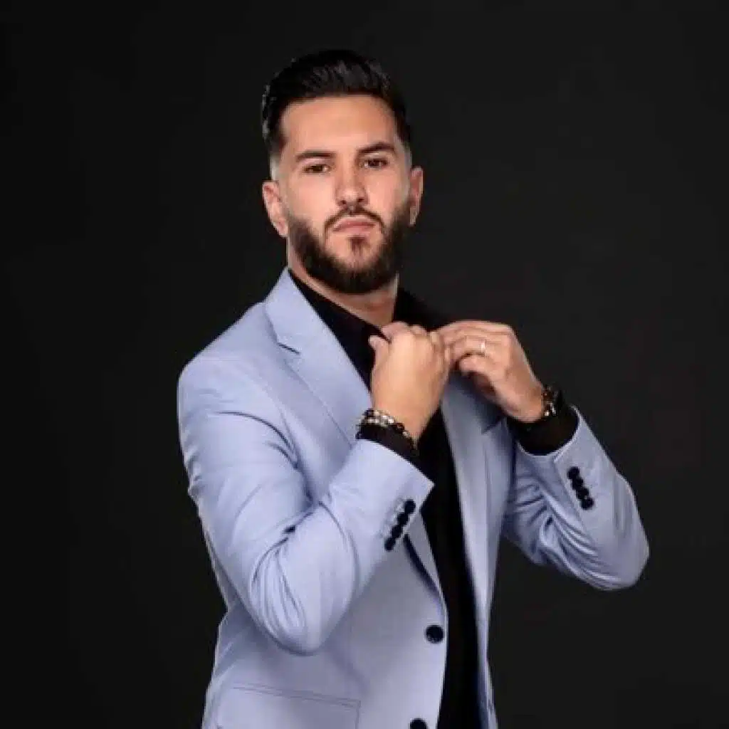 زيد العزيزي