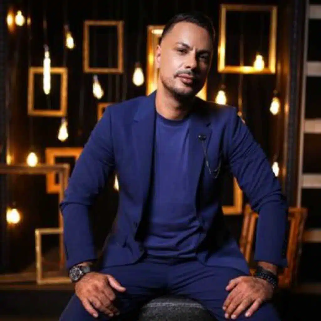 عادل المولى