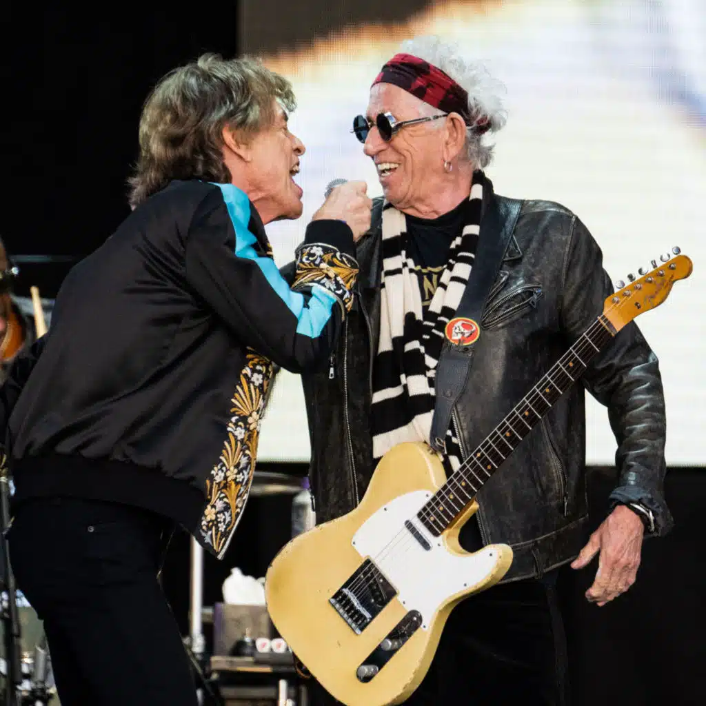 Mick Jagger & Keith Richards Punch On With Police