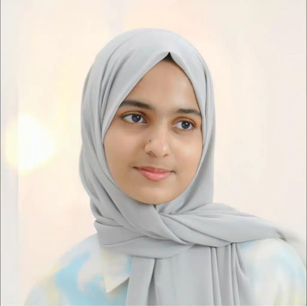 عائشة عبد الباسث