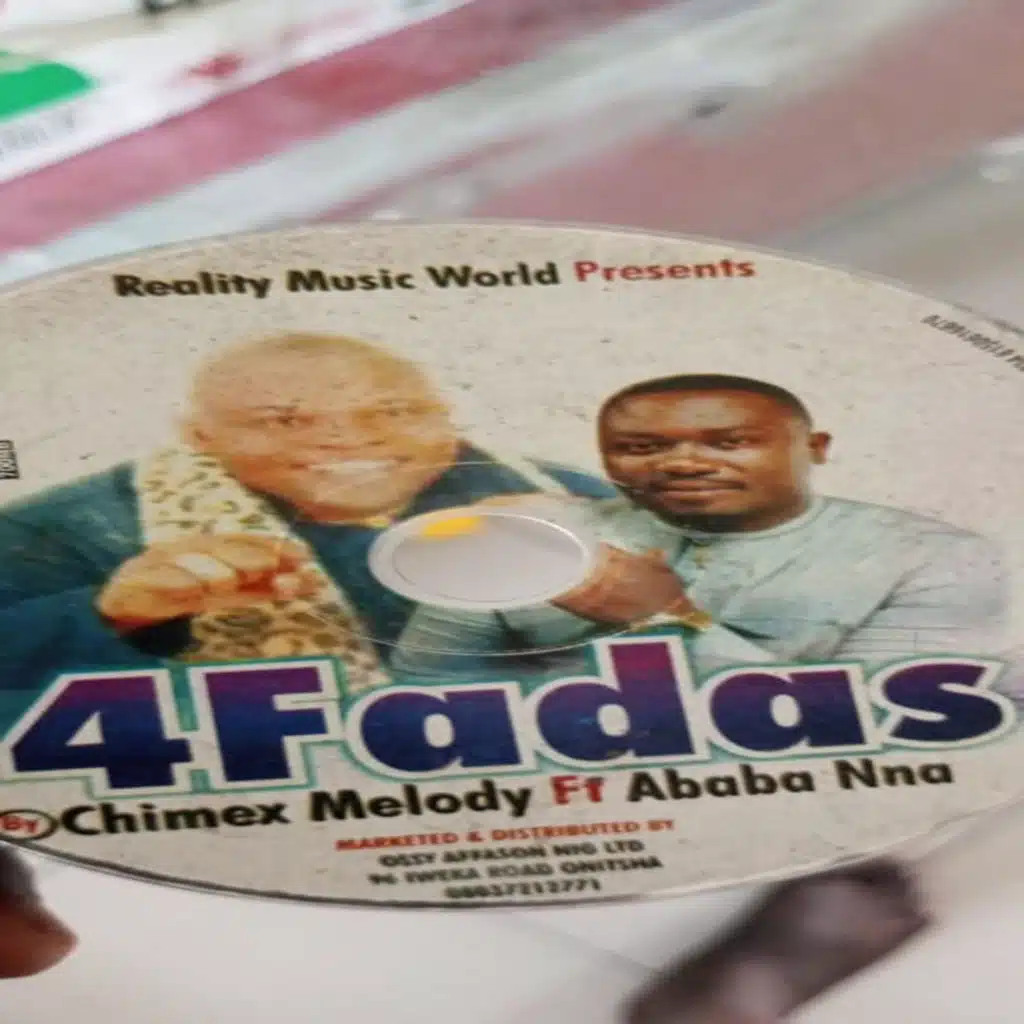 4fadas (feat. Ababanna)