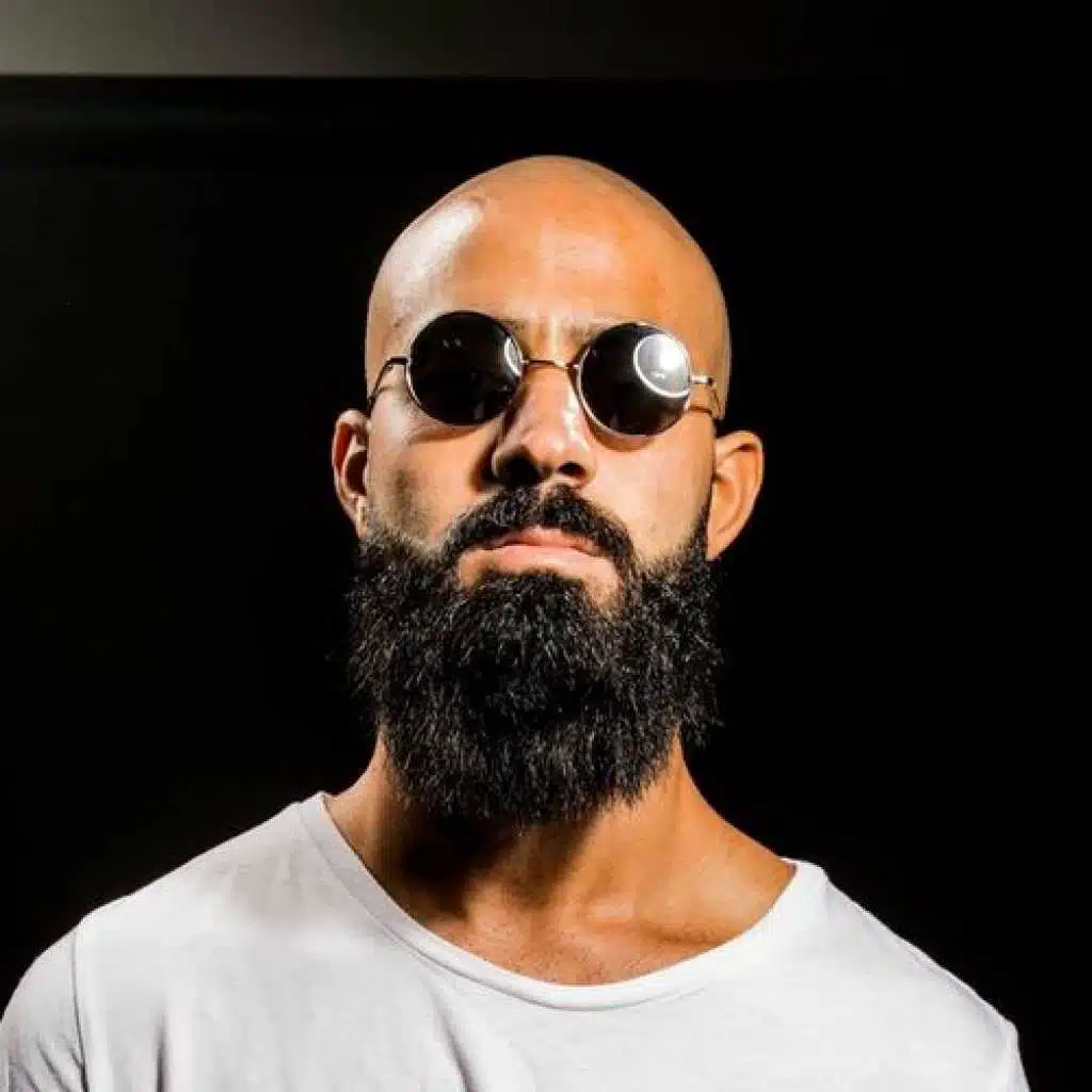 دي جي أيماون