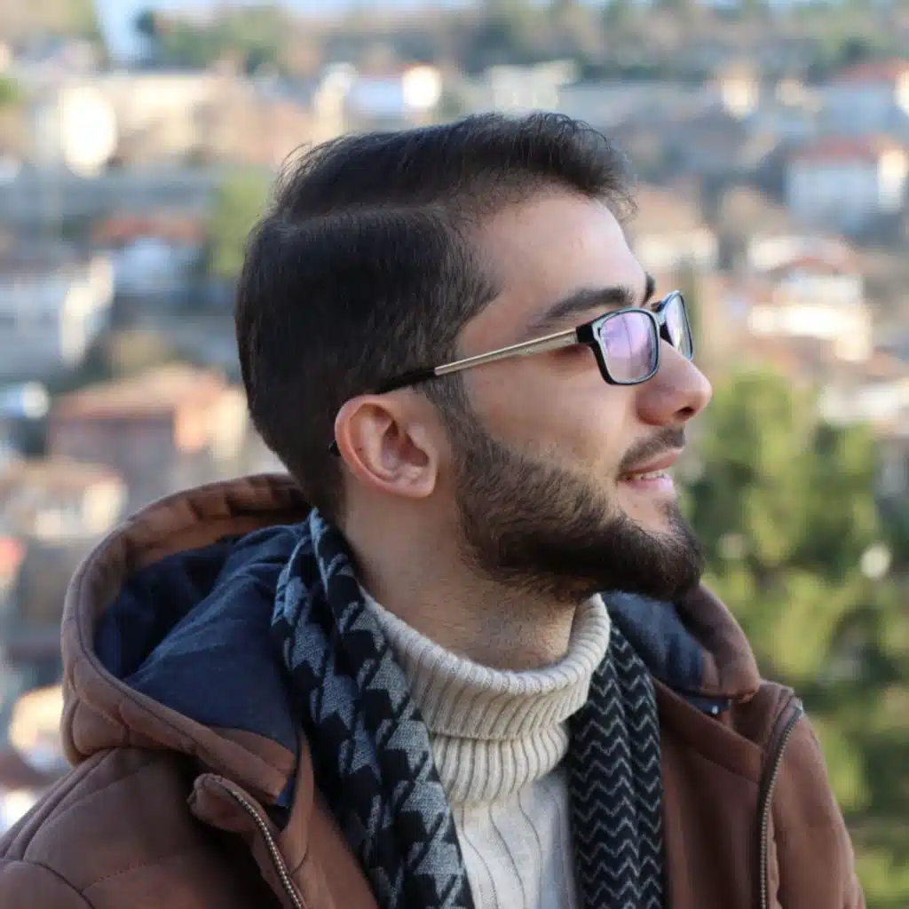 ليتك معنا بدون موسيقى