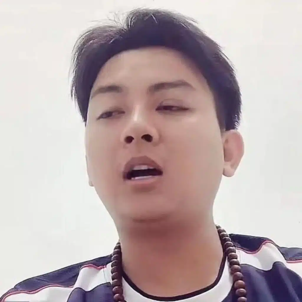 Hoài Lâm bị tiết lộ bí khiến thần thái bất ổn, nói không đầu không cuối: Liên quan đến tâm linh?