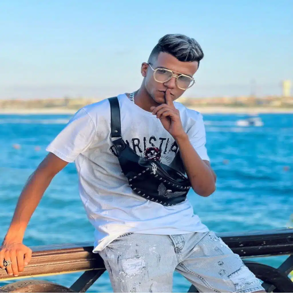 Qatalt Elhob - No Love