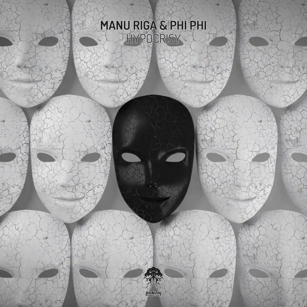 Phi Phi & Manu Riga