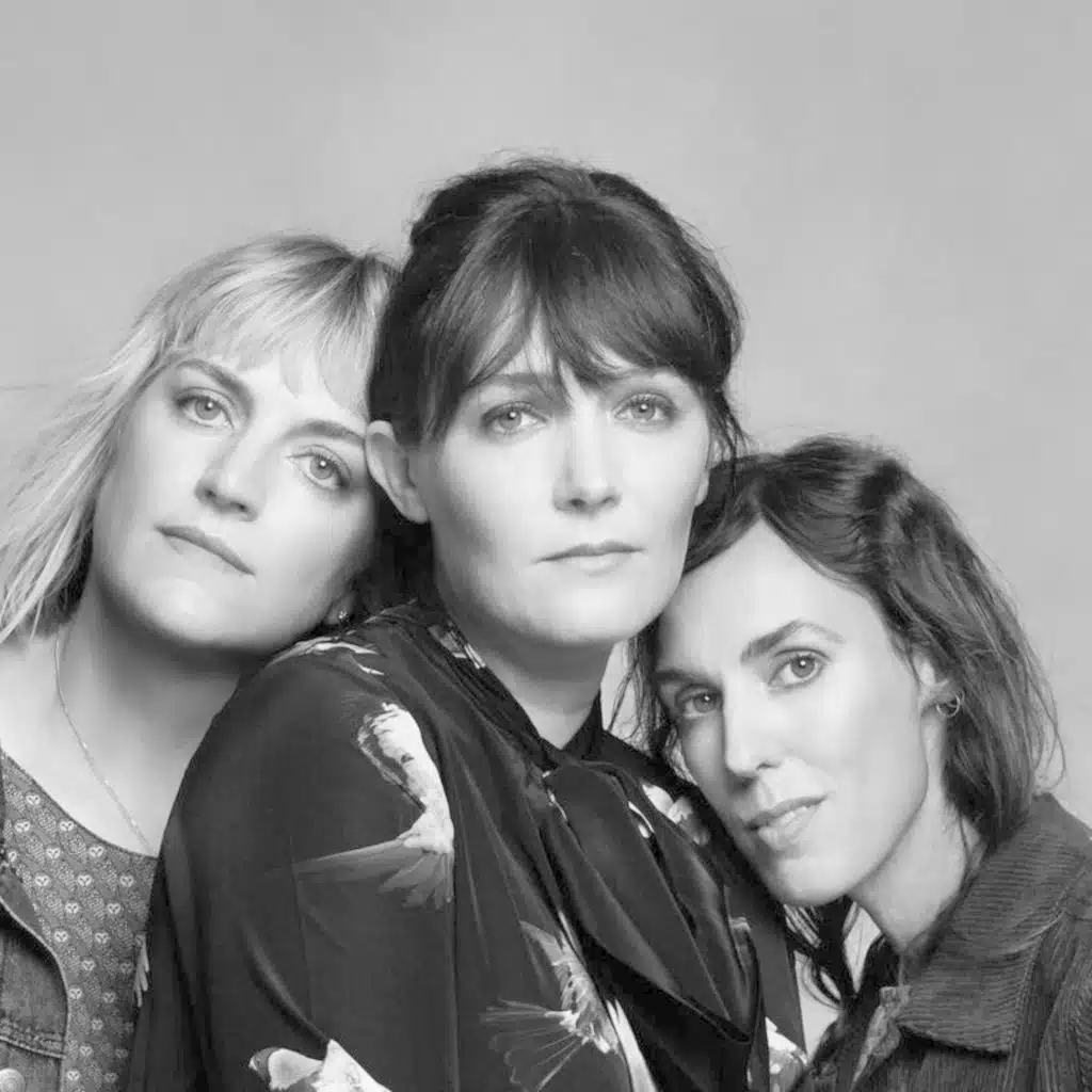 One Way Or Another (feat. Holly Throsby, Sarah Blasko & Sally Seltmann)