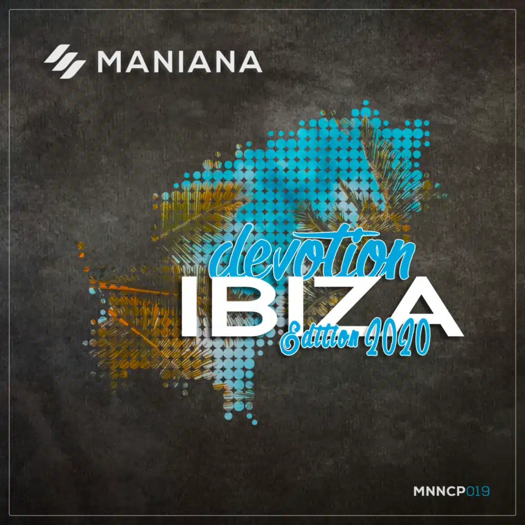 Julia Turano, VetLove