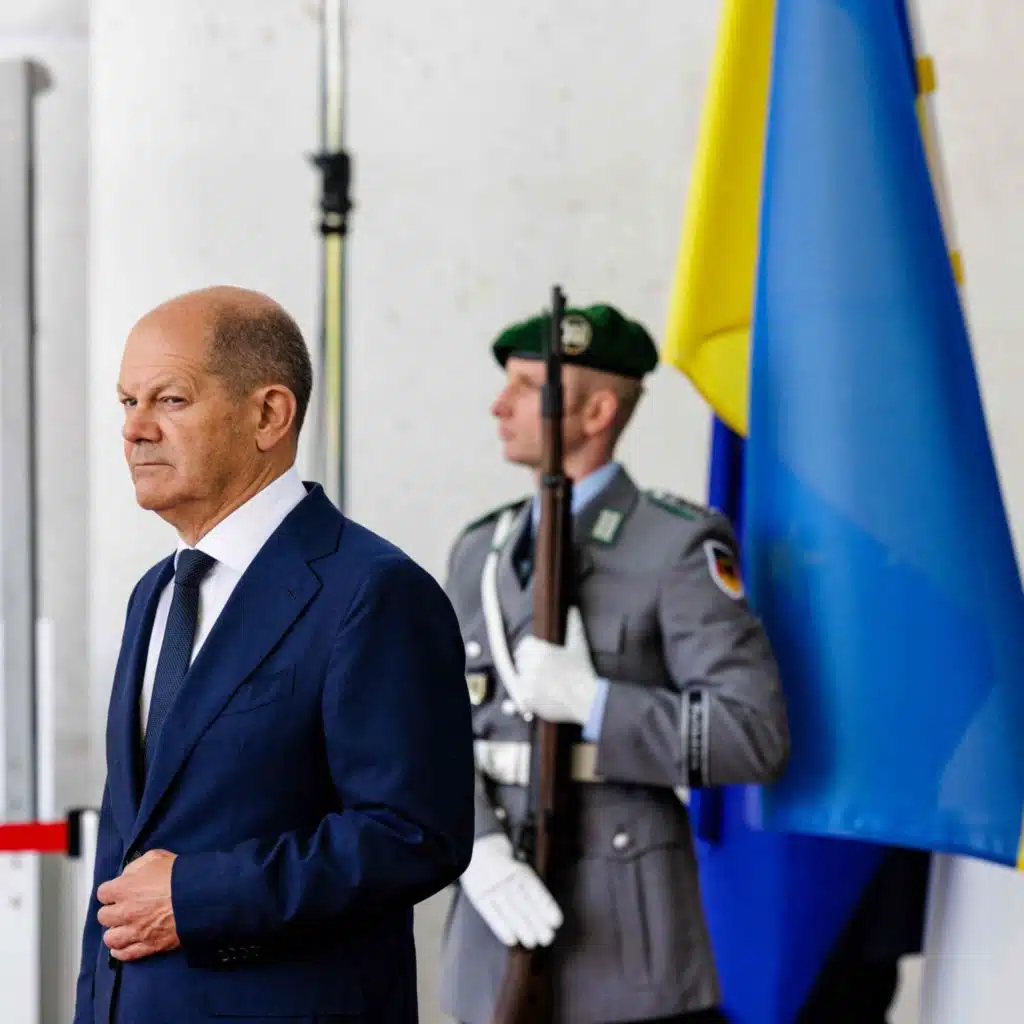 Deutsche Kampfpanzer für die Ukraine: Notwendig oder gefährlich?