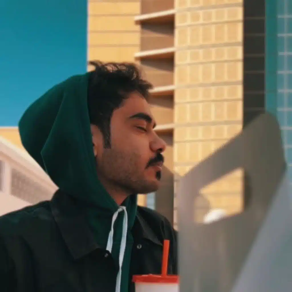 انتقادك فريستايل