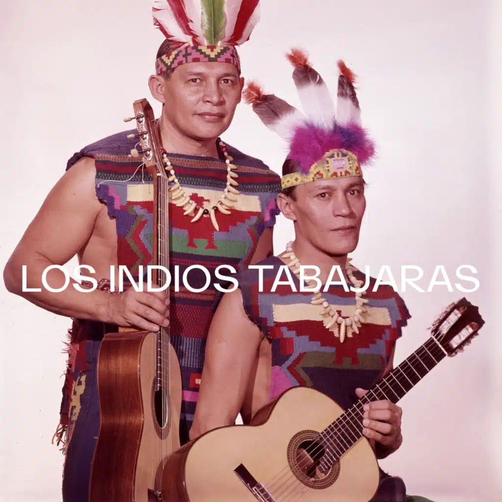 Los Indios Danzan