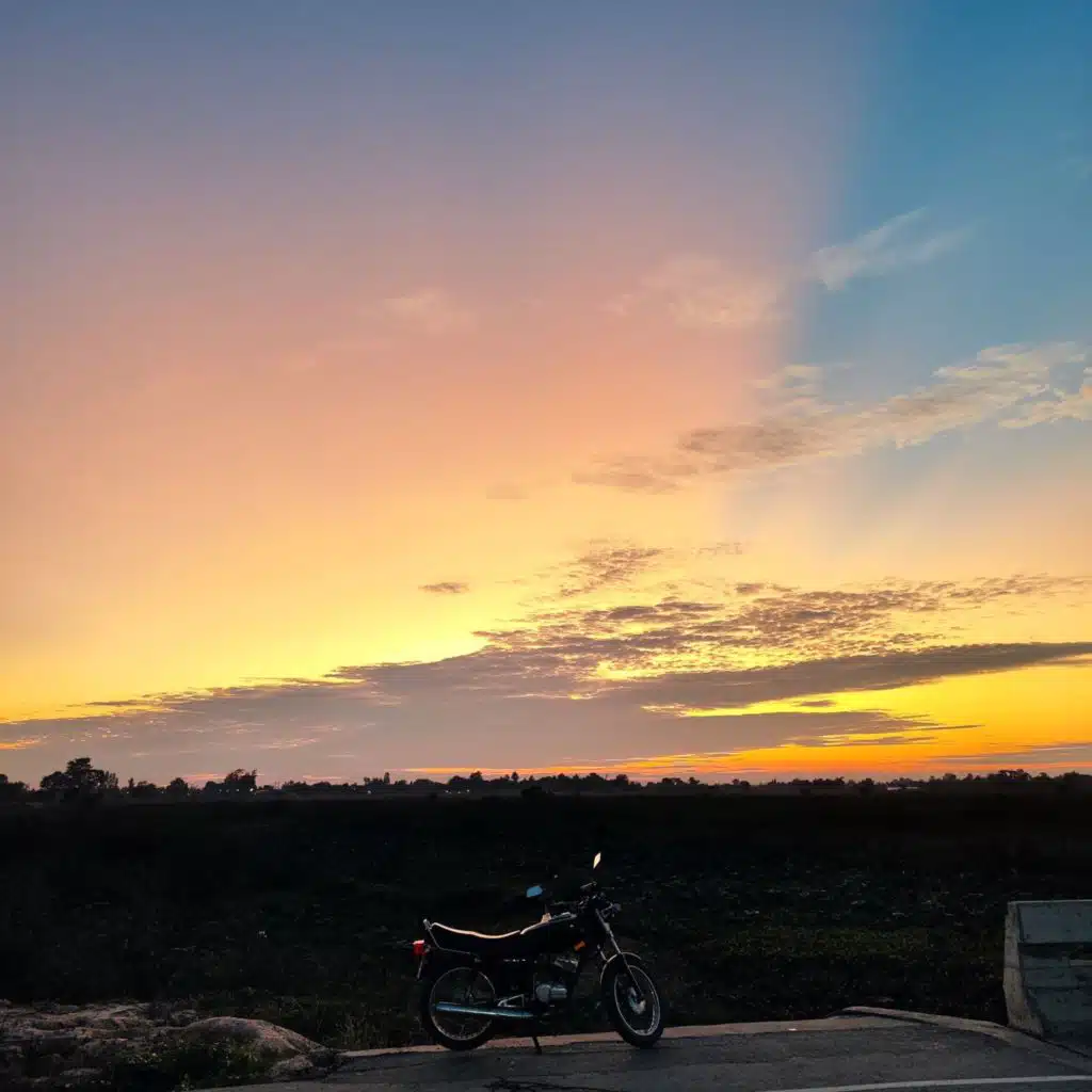 แอบรัก (feat. ICEBERG)