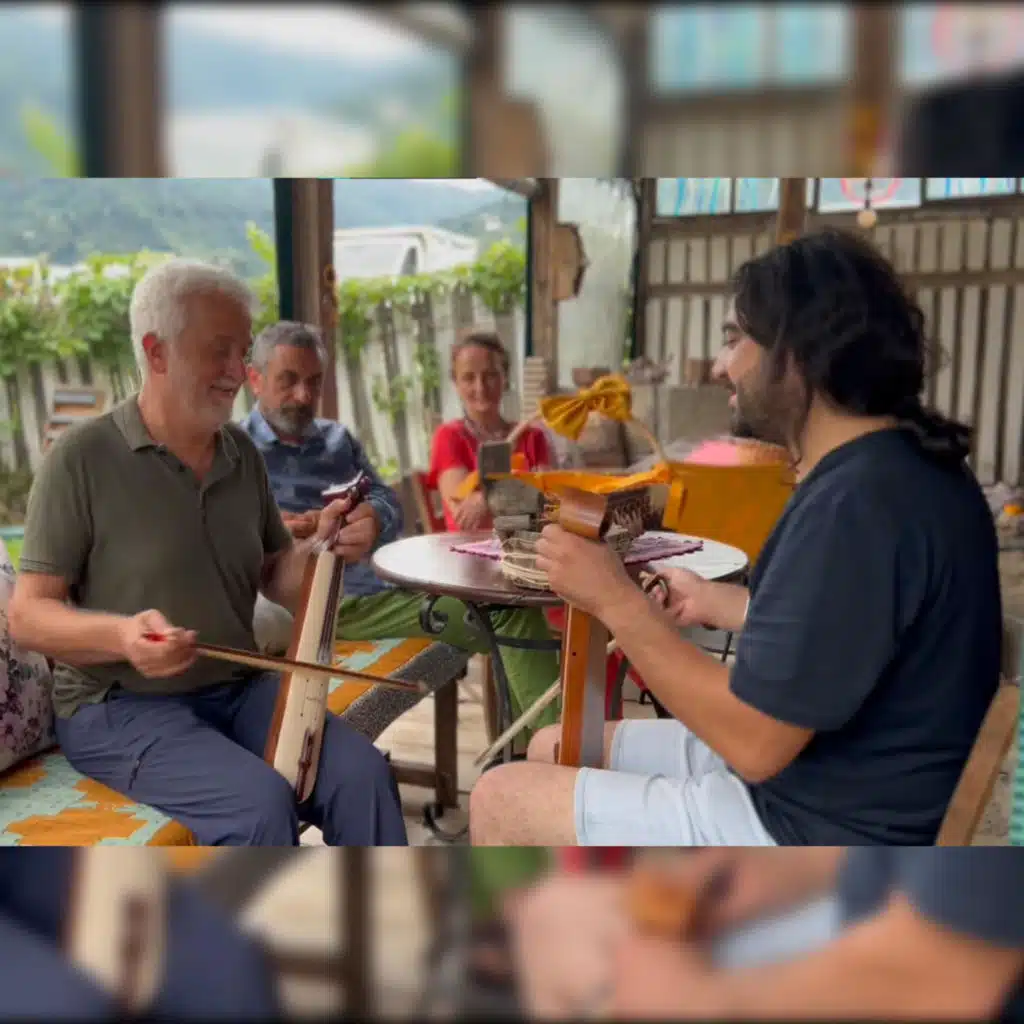 Çuta Nusa (Akustik) [feat. Birol Topaloğlu]