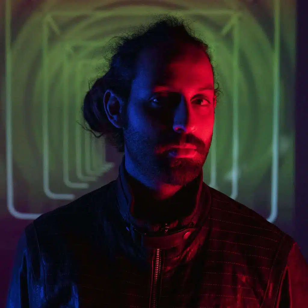 البيت العشوائي