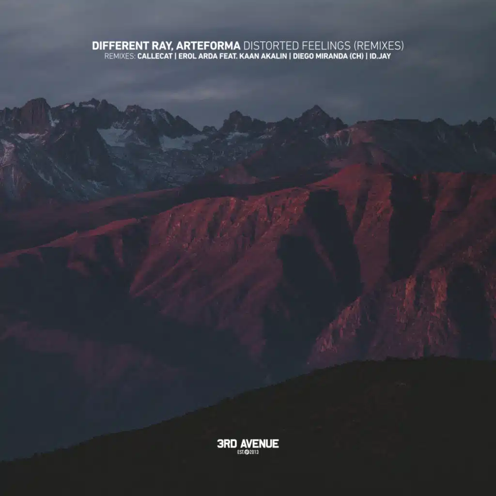 Different Ray & Arteforma