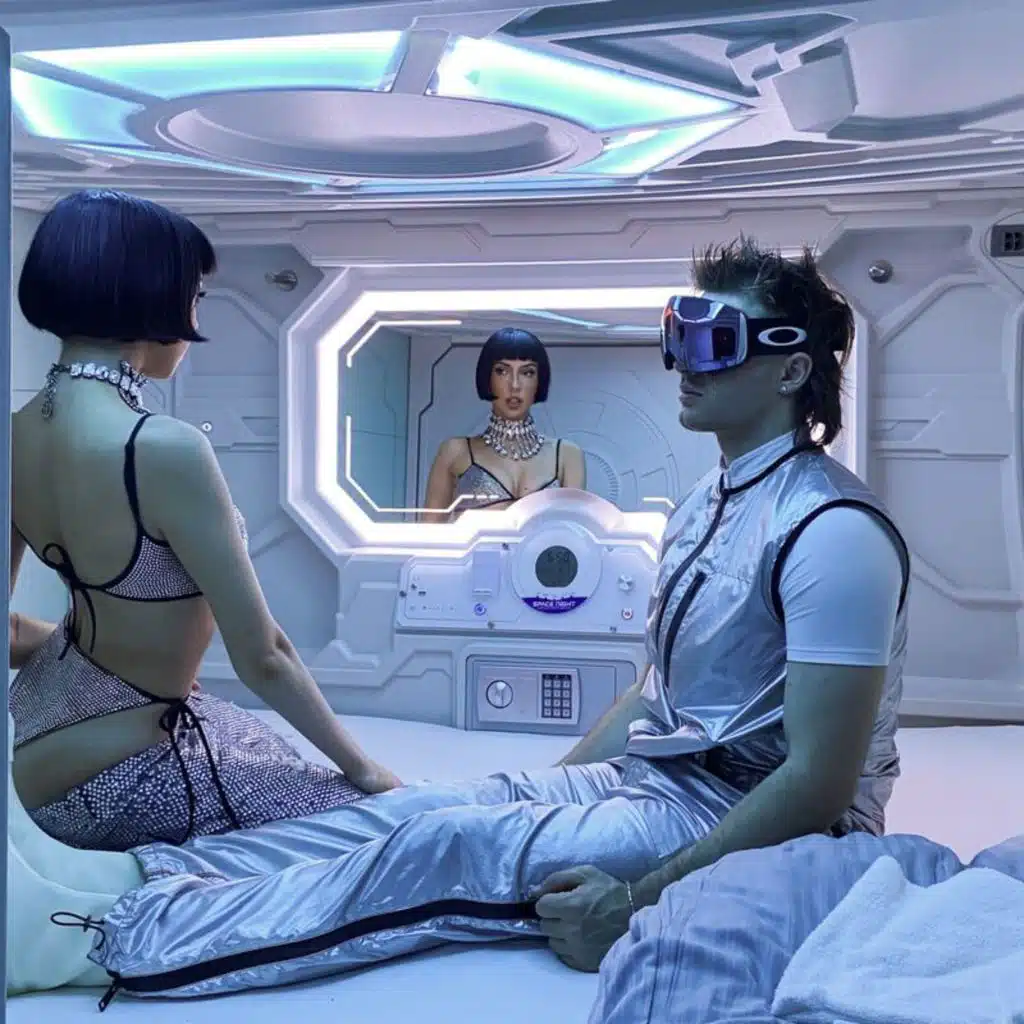 Ski Aggu, Domiziana & Replay Okay