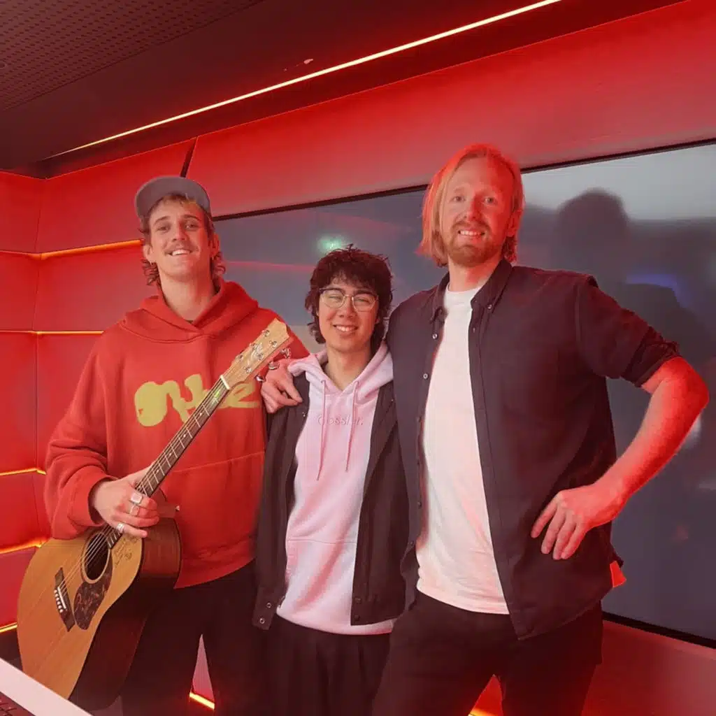 HOMEGROWN : Suprising Spacey Janes Biggest Fan "OH My F$%#ING GOD!