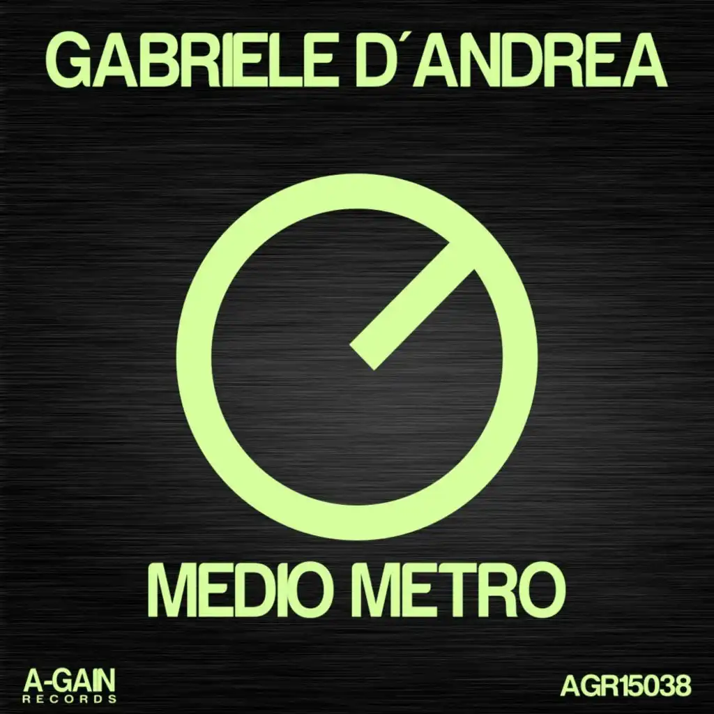 Medio Metro (Original Mix)