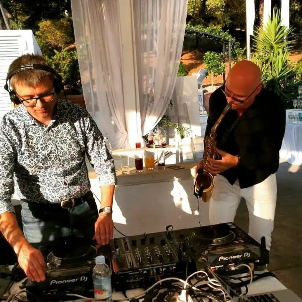 Saxophone Syntheticsax & Dj Sandr - live recording from Hvar island (Croatia) Wedding party