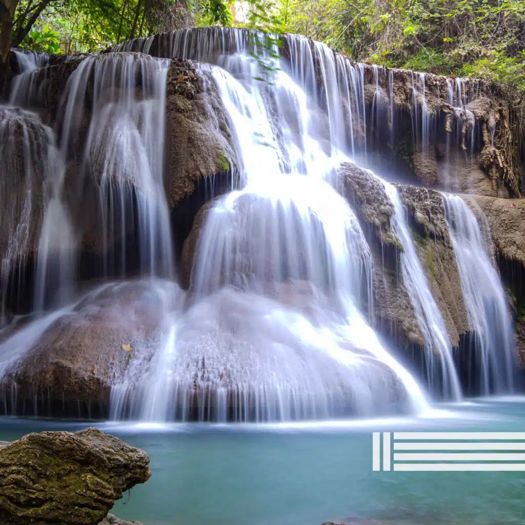 Cascade Agréable (Bouclable)