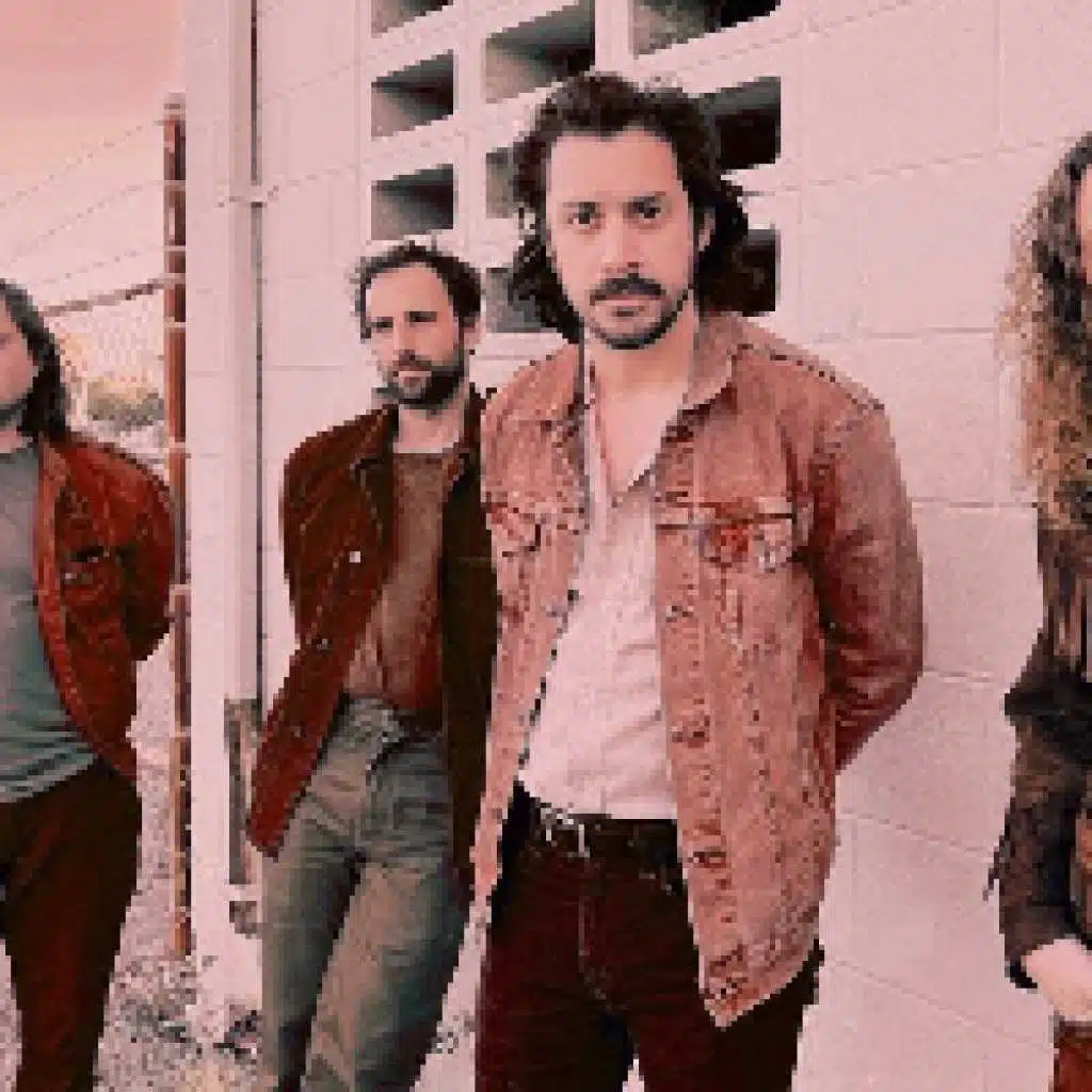 Mo Lowda &amp; the Humble