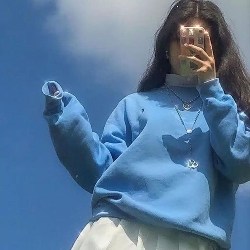 eyes blue or brown, can't remember (sped up)