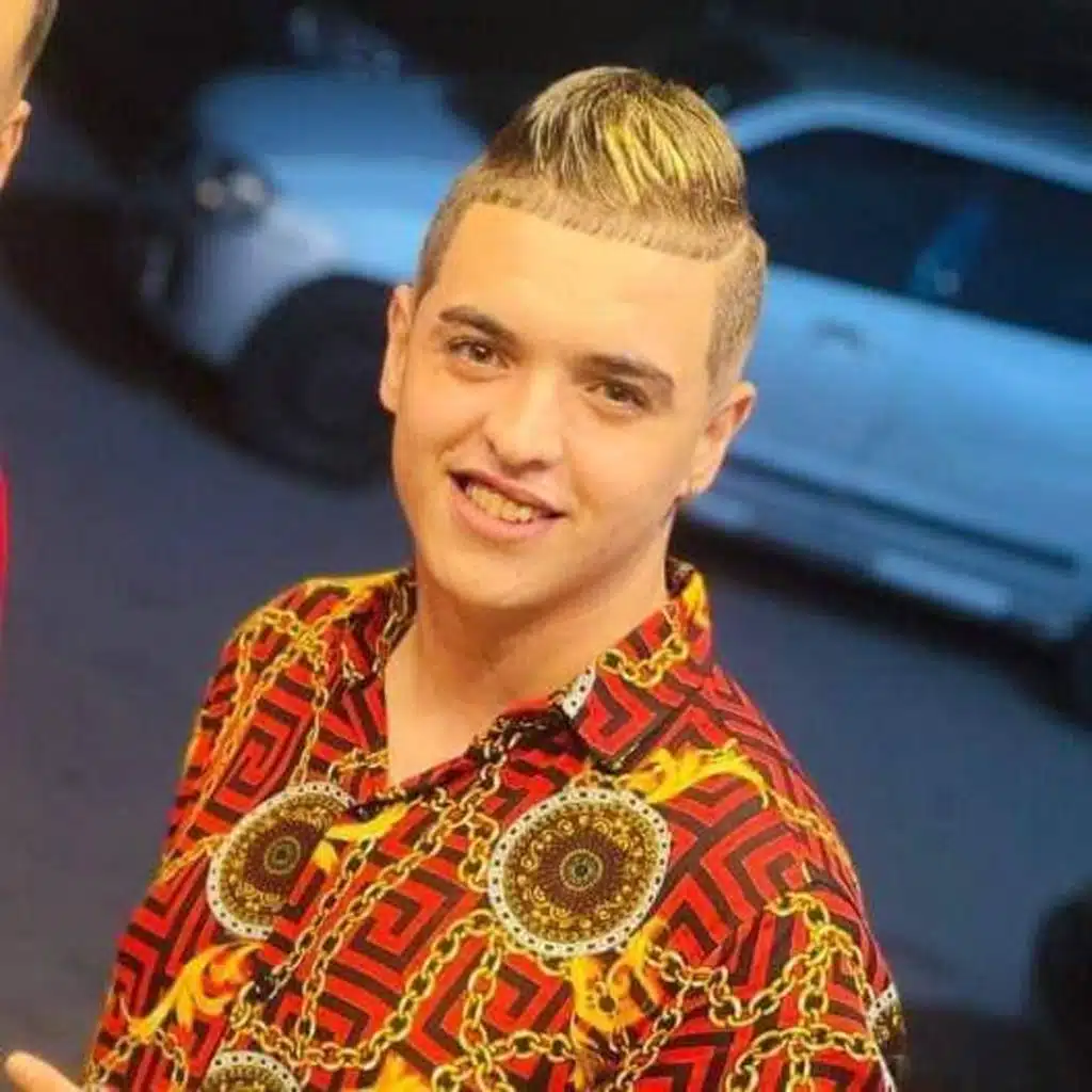 Ya Omri Nomtek Walah Ila Twahachtak