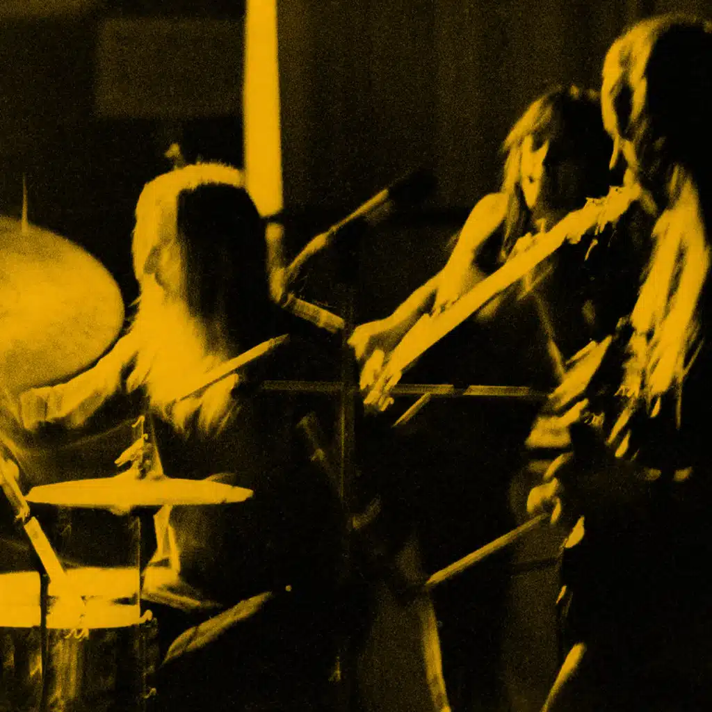 B.D.D. / Cherry Red (Live)