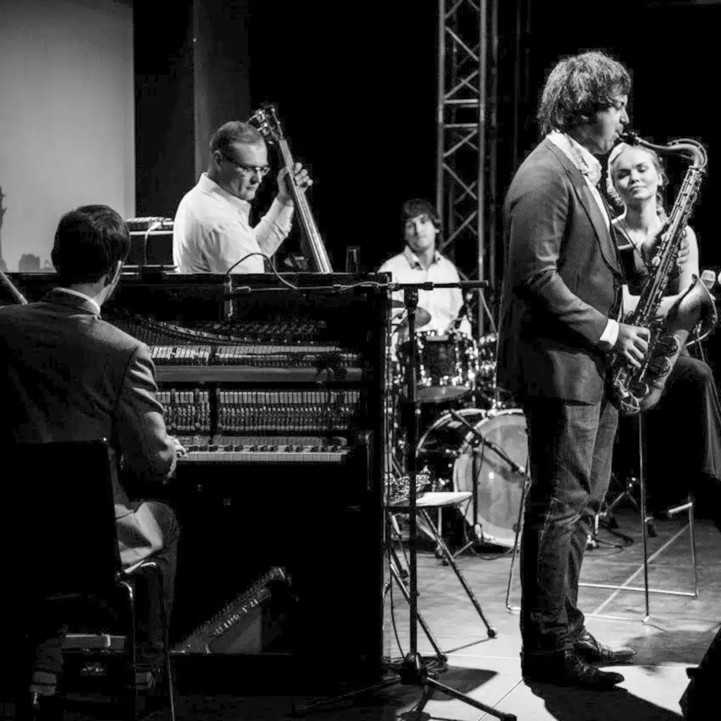 Songs in Jazz (Live) [feat. Andrey Polovko, Evgeny Ponomarev, Maxim Korenevsky & Peter Mikheev]