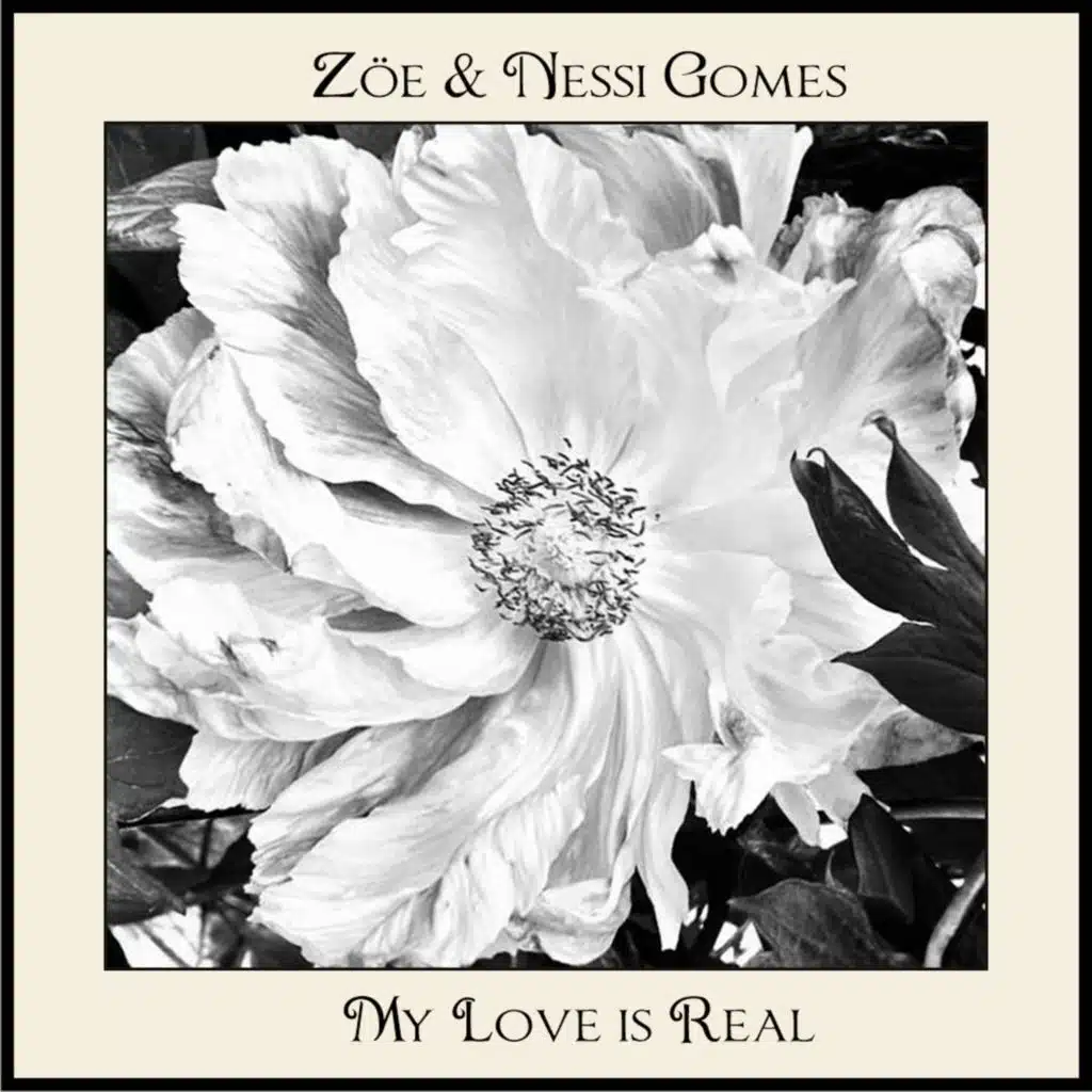 Zoë & Nessi Gomes