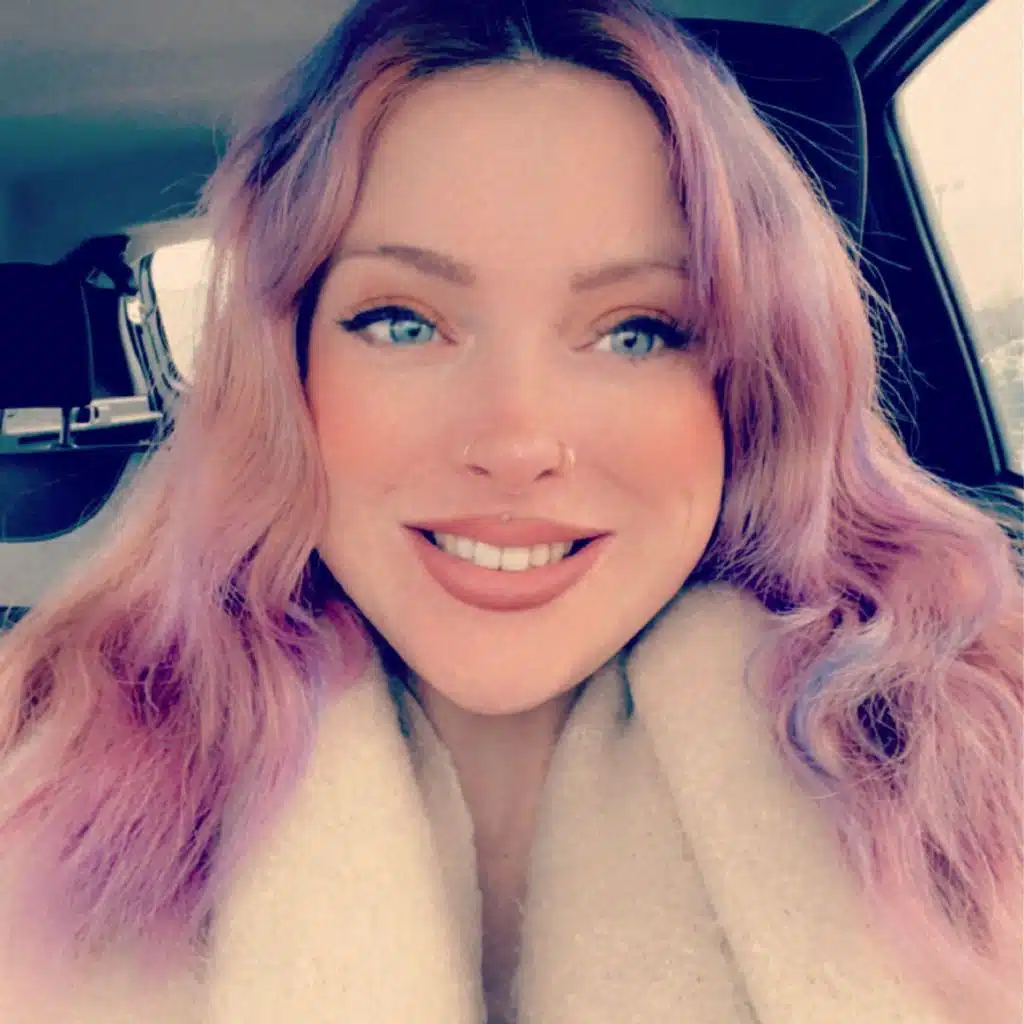 Interview with Dr Poppy Gibson on social media & mental health