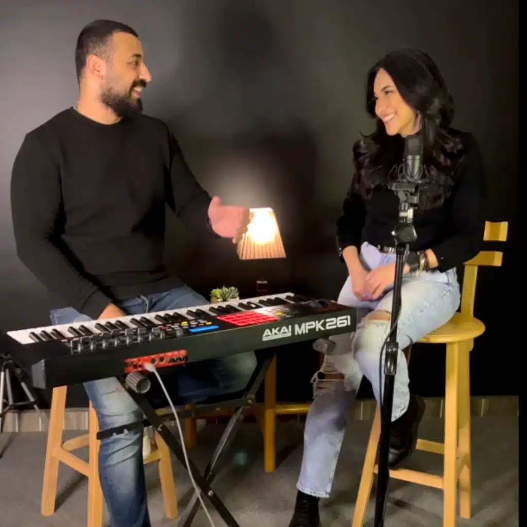 بنت ابويا (مع ميرنا مدحت)