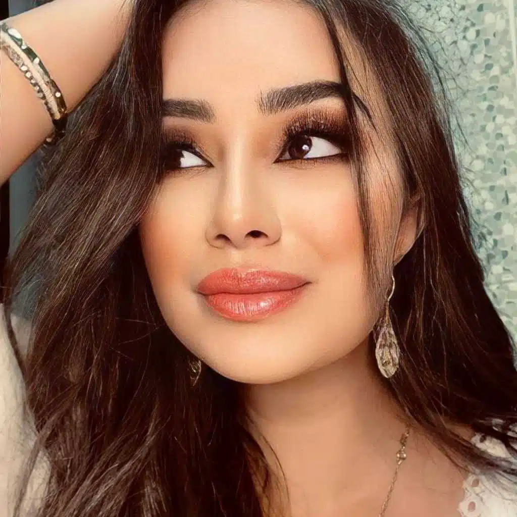 زينب موراليس