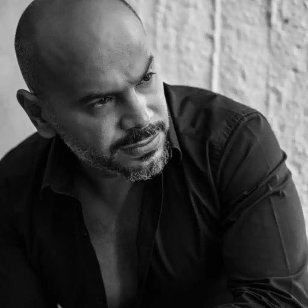 كإني بعيش (مع معاذ حامد)