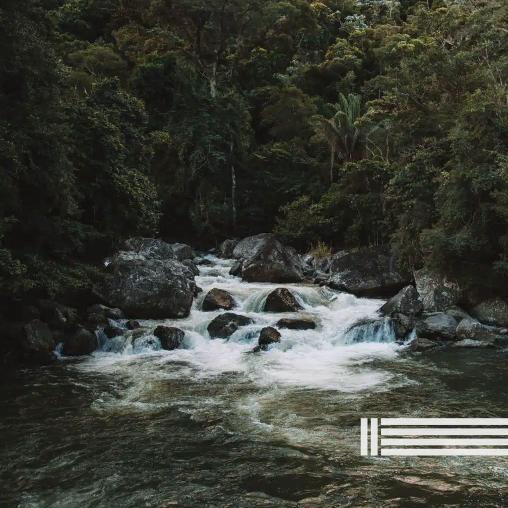 폭포에서의 휴식