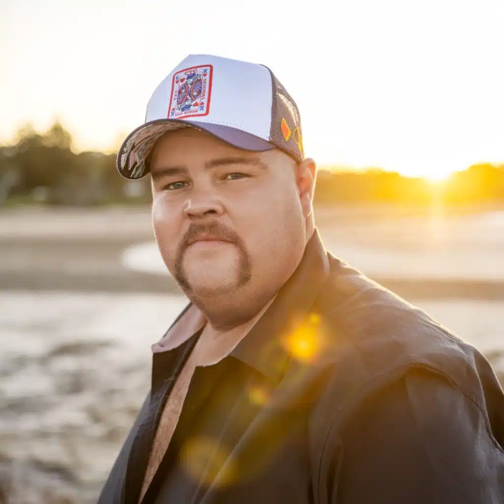 HOMEGROWN: We Talk With Brad Cox Whilst He Herd's Cattle!